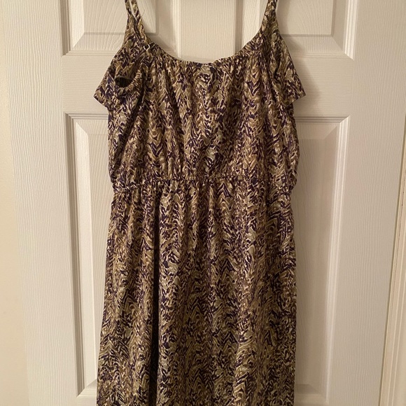 H&M - Ruffle Abstract Top Dress - Picture 2 of 5